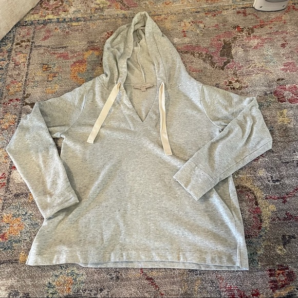 LOFT Tops - LOFT hoodie shirt Size M